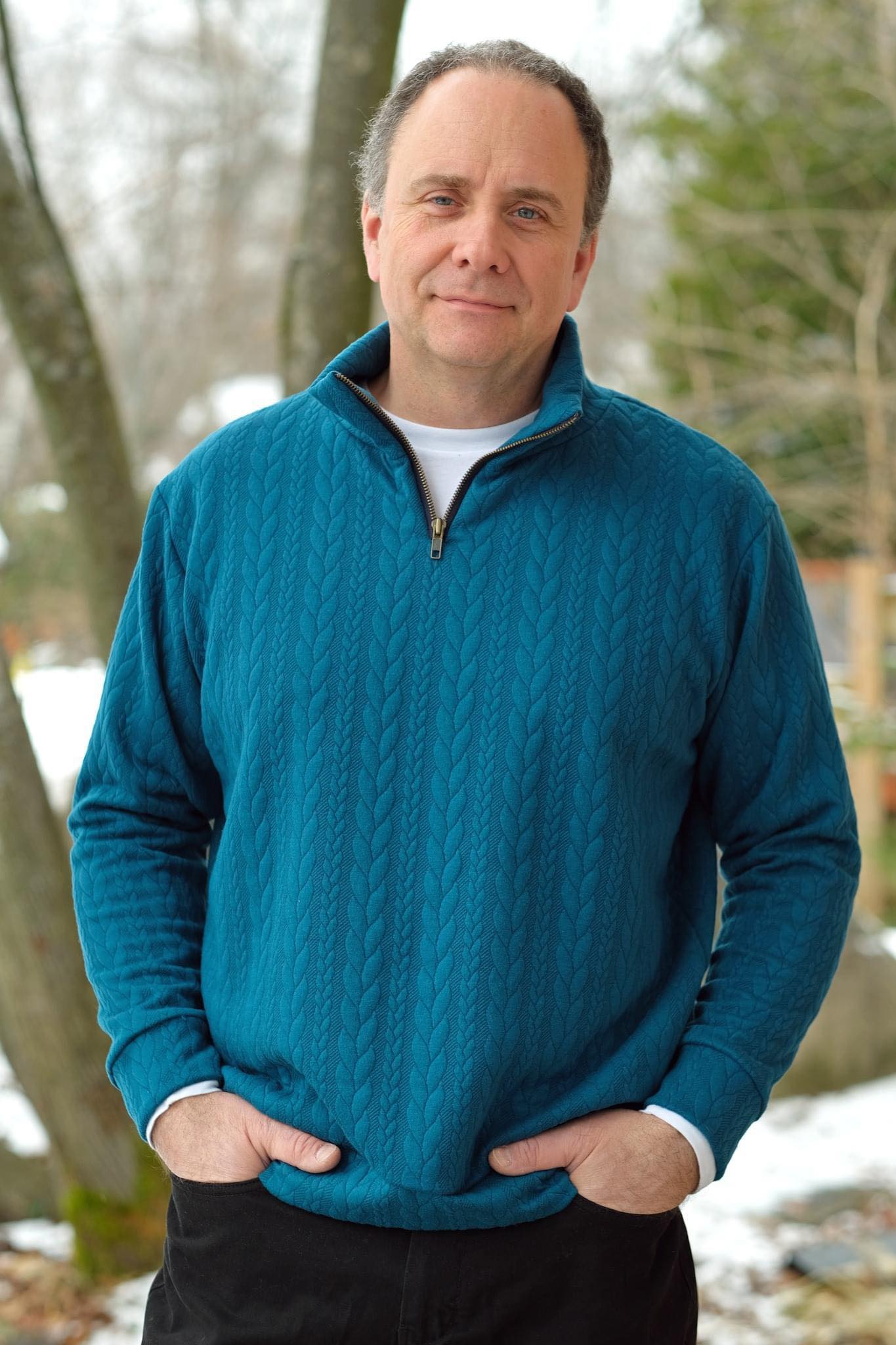 Popular pullover sweater