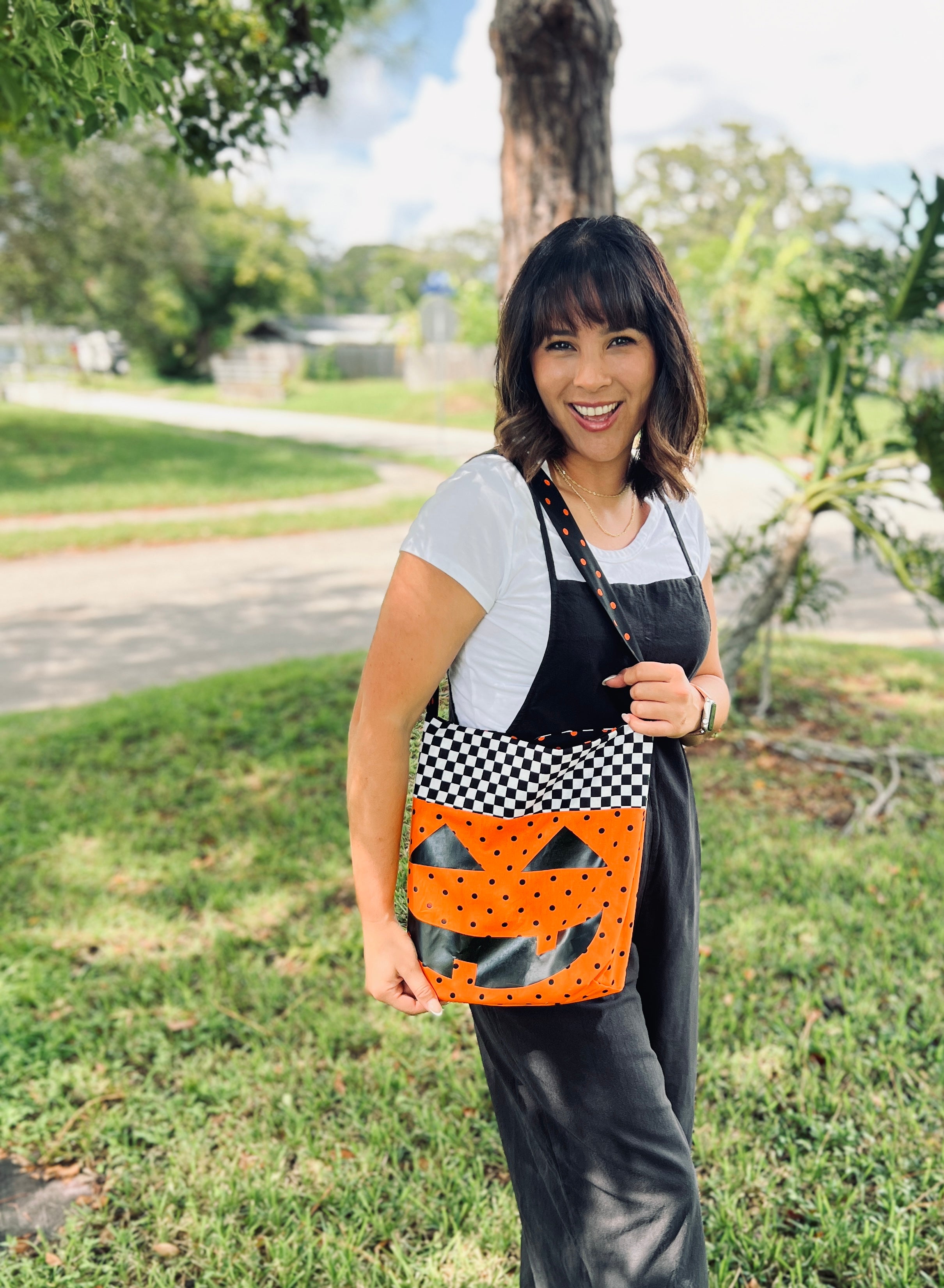 Dress It Up Trick or Treat Bag Pattern