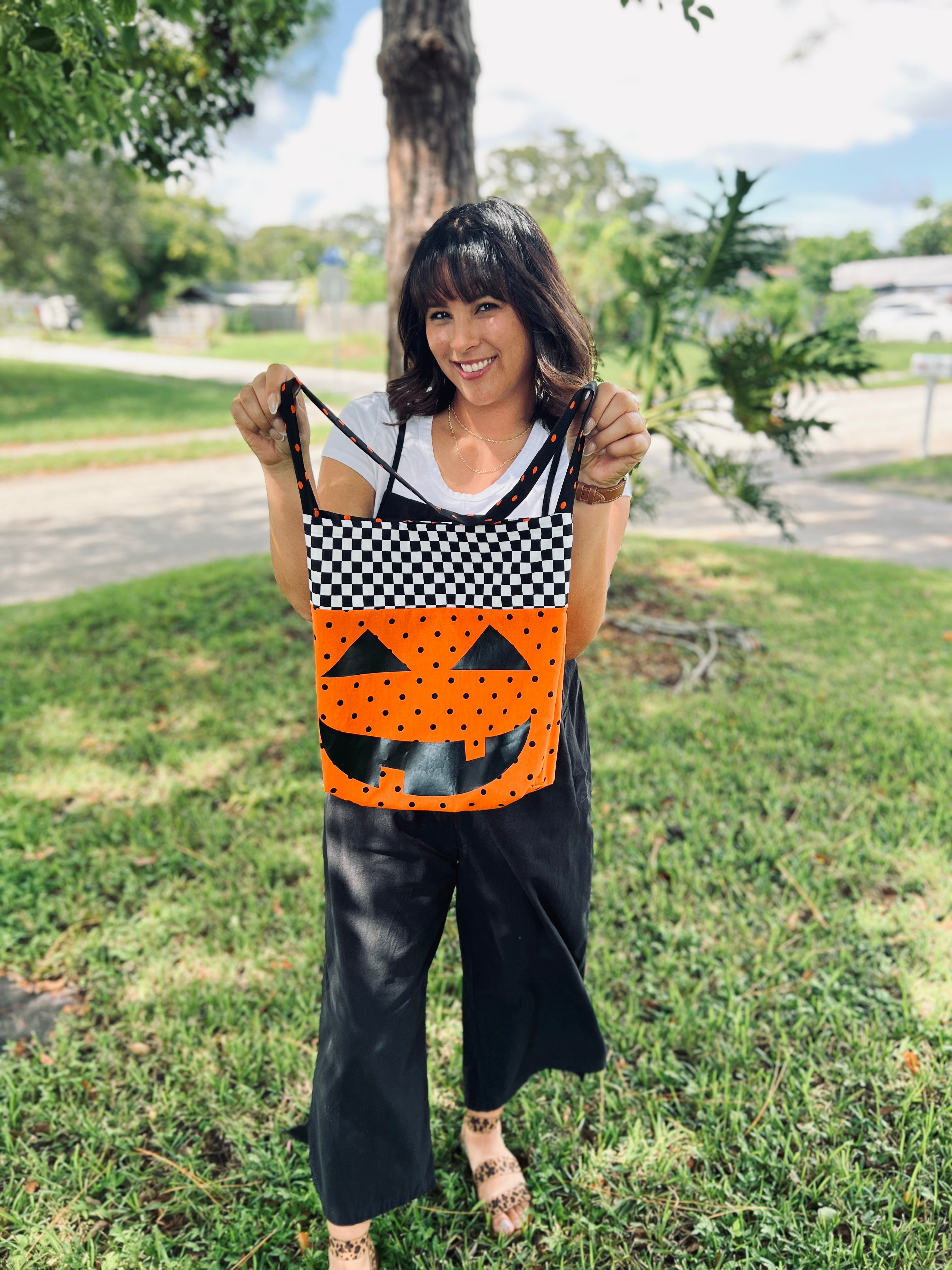 Dress It Up Trick or Treat Bag Pattern