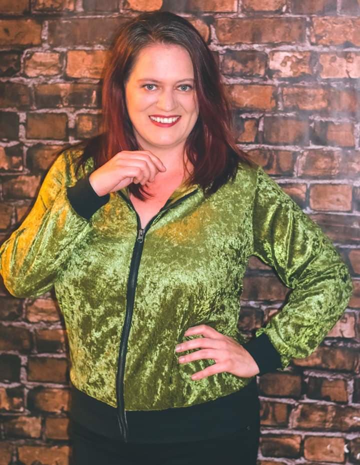 Zip It Jacket Pattern (Curvy Size Chart)