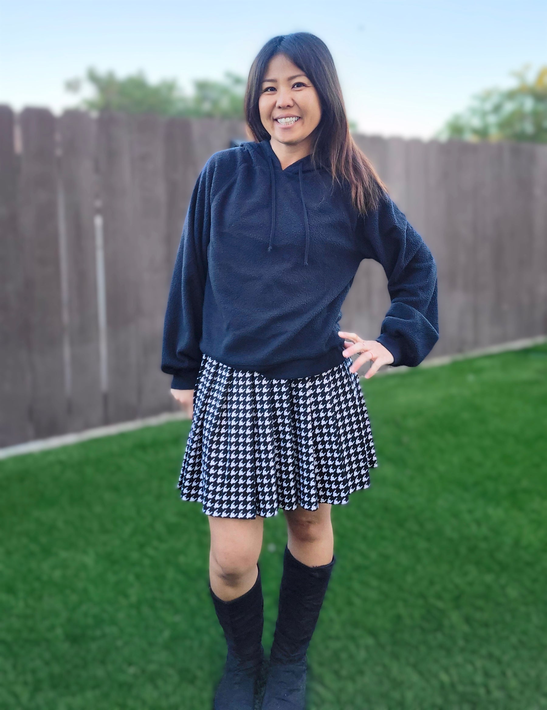 Korean Style High Waisted Short Skirt For Teen Girls Black And